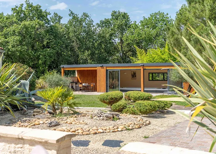 Jacuzzi - De Nage - Parc Arboré